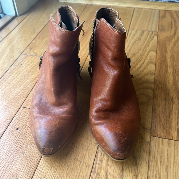 Frye Booties 🍂 - Picture 3 of 6